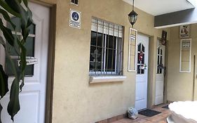 Apart hotel protomy tenemos piscina climatizada